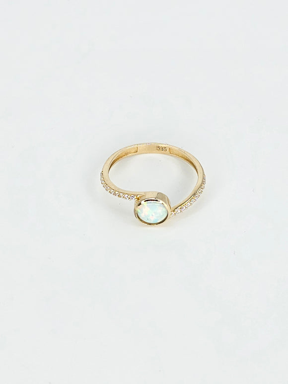 14k Gold Ring - Fashion Ring