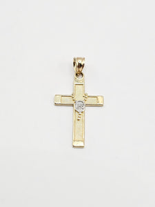 14k Gold pendant - Cross