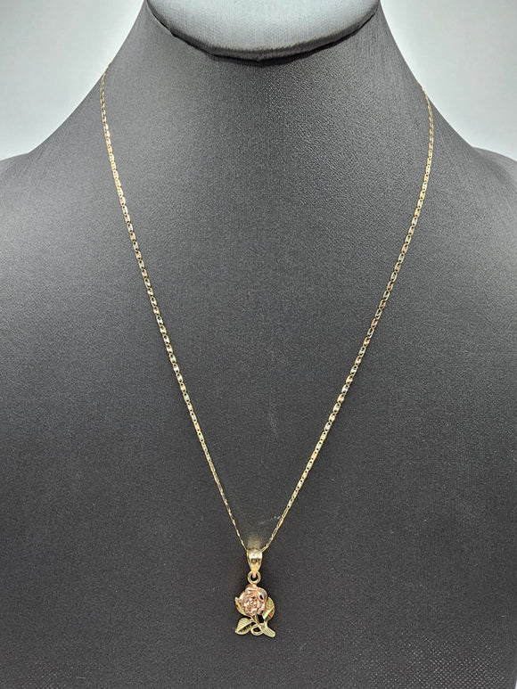 14k Gold Chain w/pendant - Rose