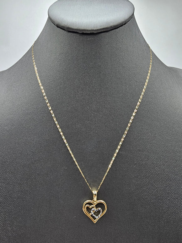 14k Gold Chain w/pendant - Hearts