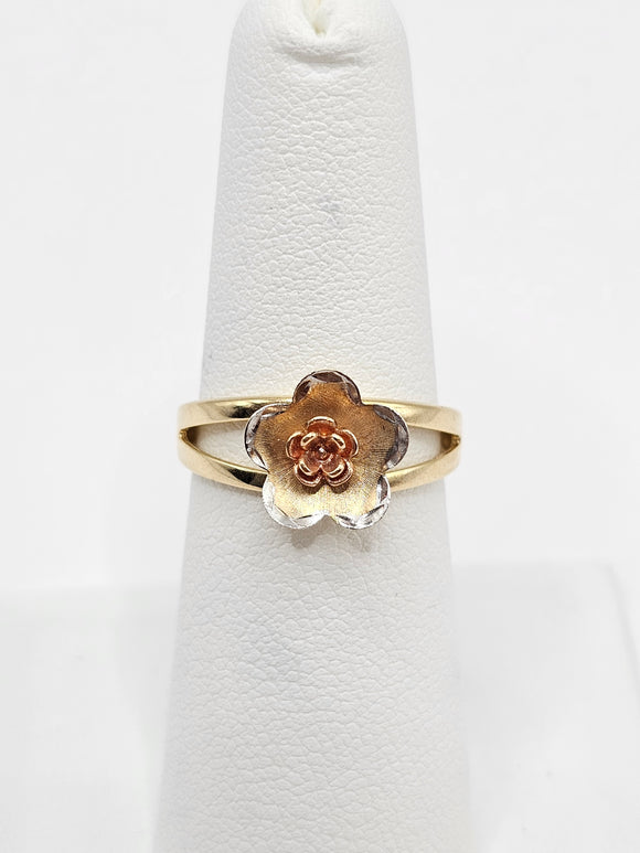 14K Gold Ring - Flower