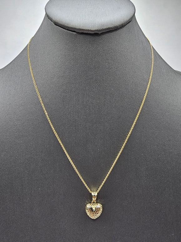 14k Gold Chain w/pendant - Heart