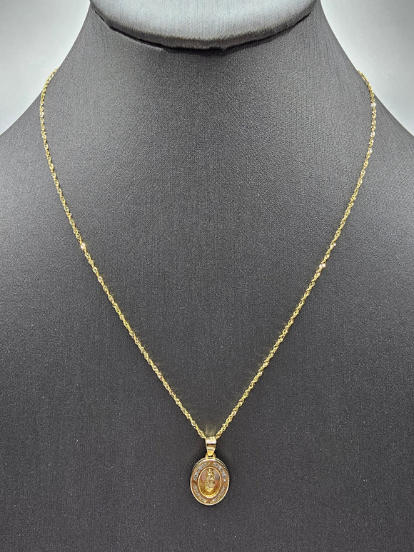 14k Gold Chain w/pendant - Virgin Mary