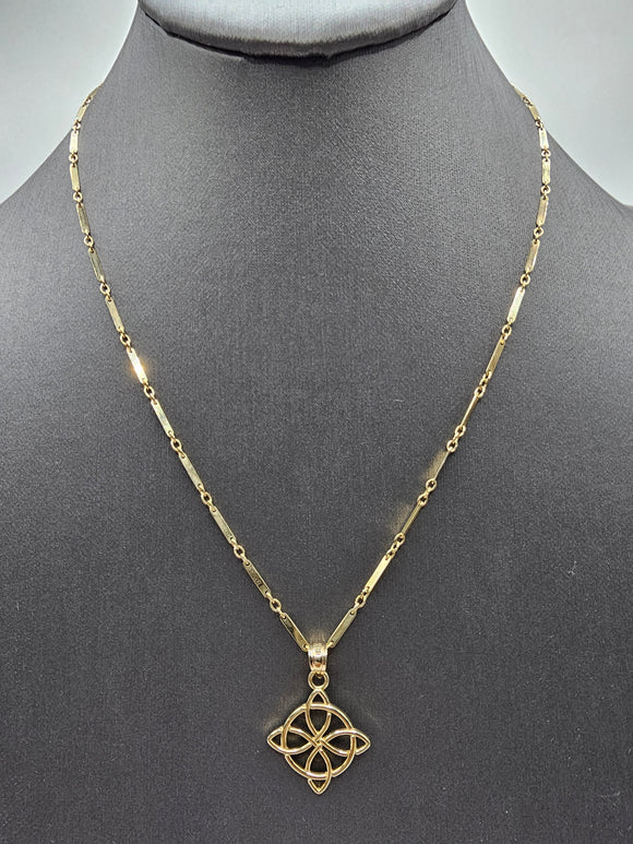 14k Gold Chain w/pendant - Fashion Pendant