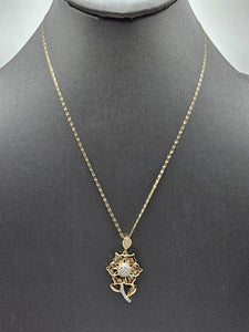 14k Gold Chain w/pendant - Flower