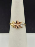 14K Gold Ring - Flowers